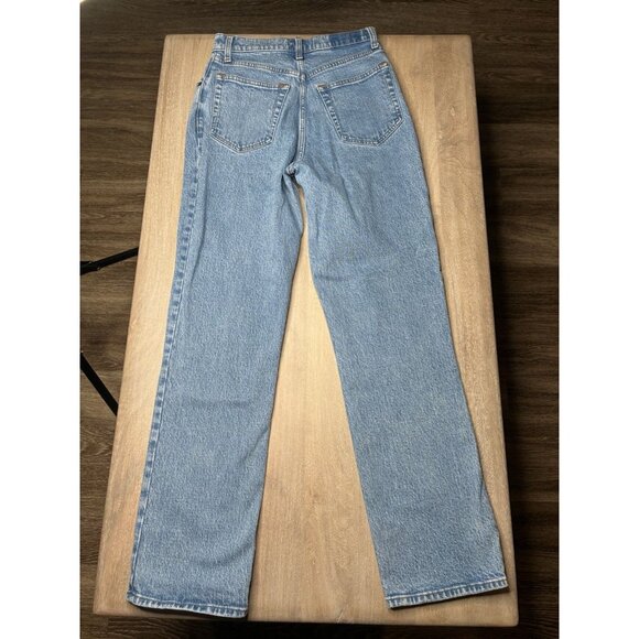 Abercrombie Curve Love 90s Straight Ultra High Rise Jeans Size 27 Light Wash - Picture 5 of 7